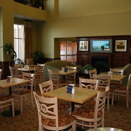 Hampton Inn & Suites Gainesville Restaurante foto