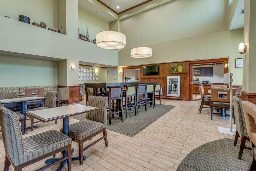 Hampton Inn & Suites Gainesville Restaurante foto